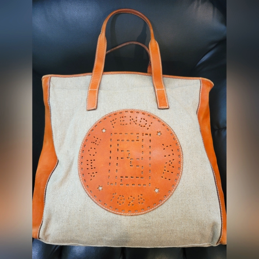 FENDI Big logo Totebag Shoulder bag